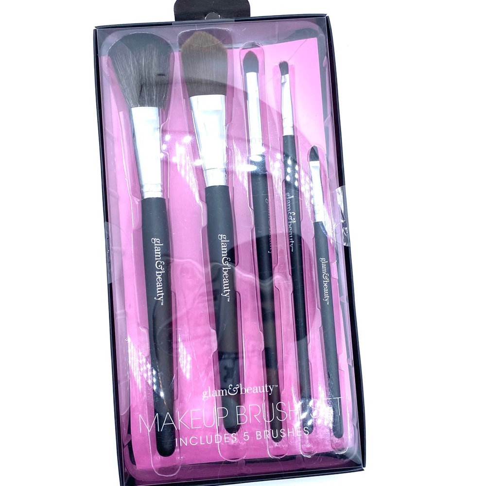 Glam and Beauty Make up brush set NIB
